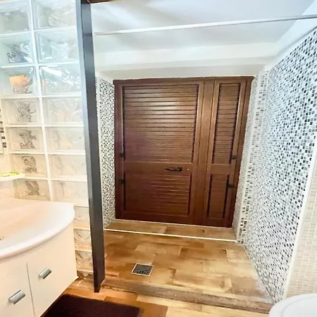 Σπίτι διακοπών With Pool And Great Views In *